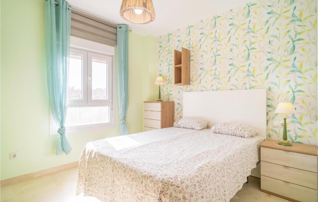 Cozy Apartment With Pool Torremolinos Exteriör bild